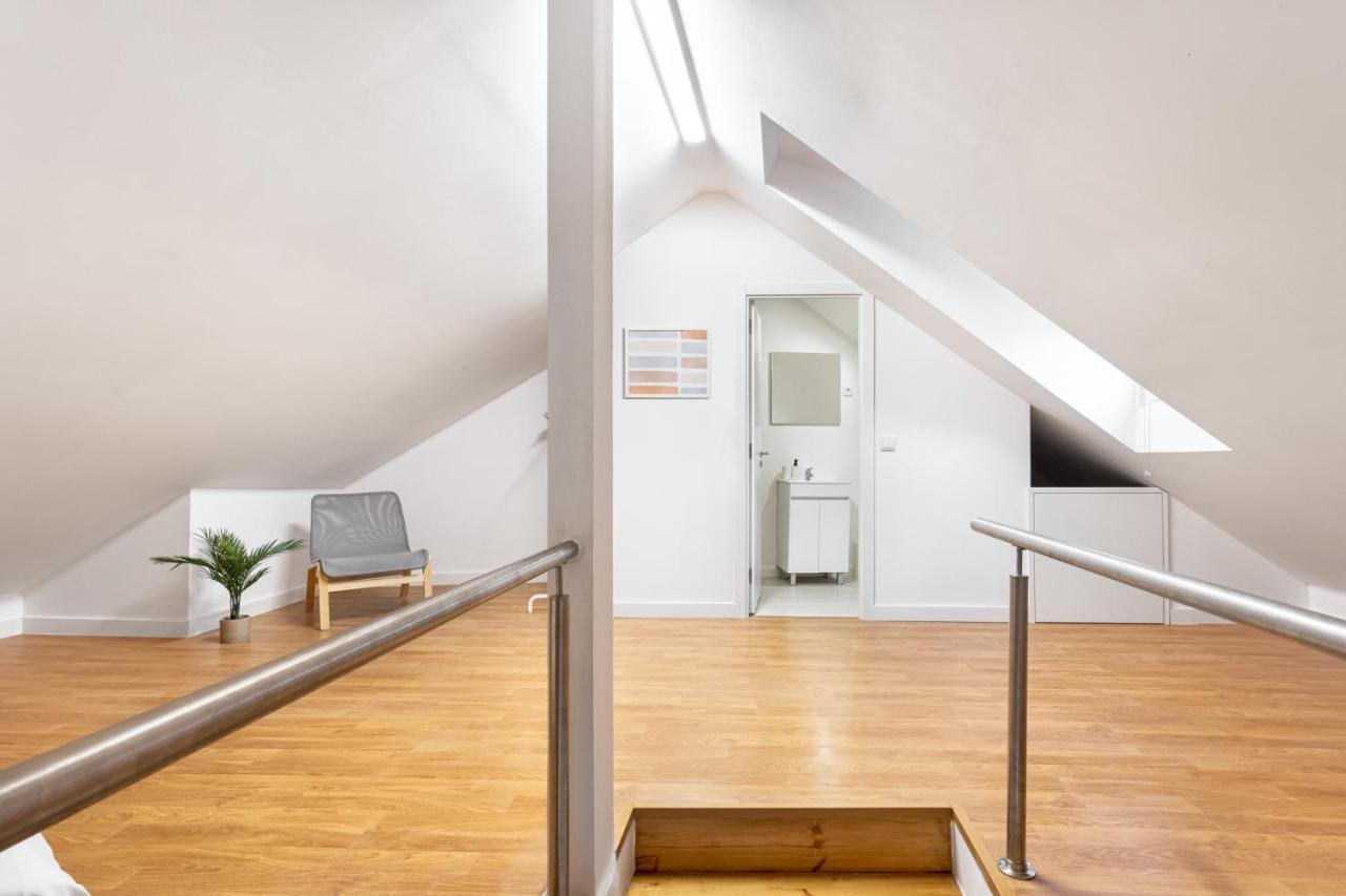 Altido Elegant Apartments Moments From Carmo Convent, In Bairro Alto Lisboa エクステリア 写真