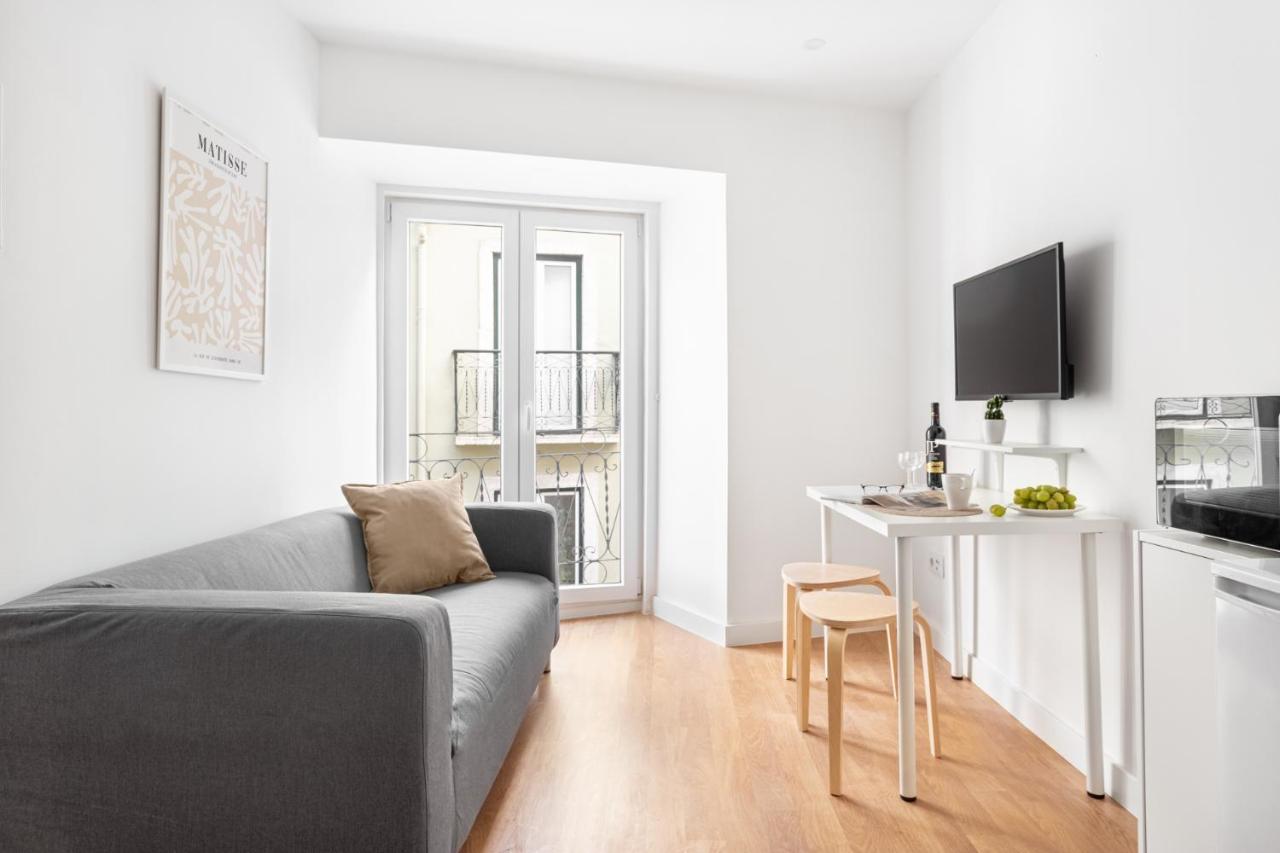 Altido Elegant Apartments Moments From Carmo Convent, In Bairro Alto Lisboa エクステリア 写真