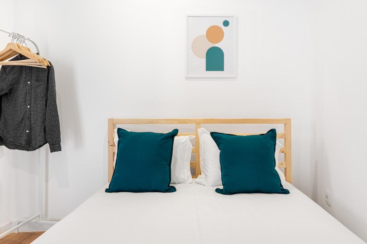 Altido Elegant Apartments Moments From Carmo Convent, In Bairro Alto Lisboa エクステリア 写真